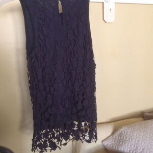 Adiva Lace Blouse Sleeveless SzS Lace Purple Over Cami Pretty Pre-Owned
